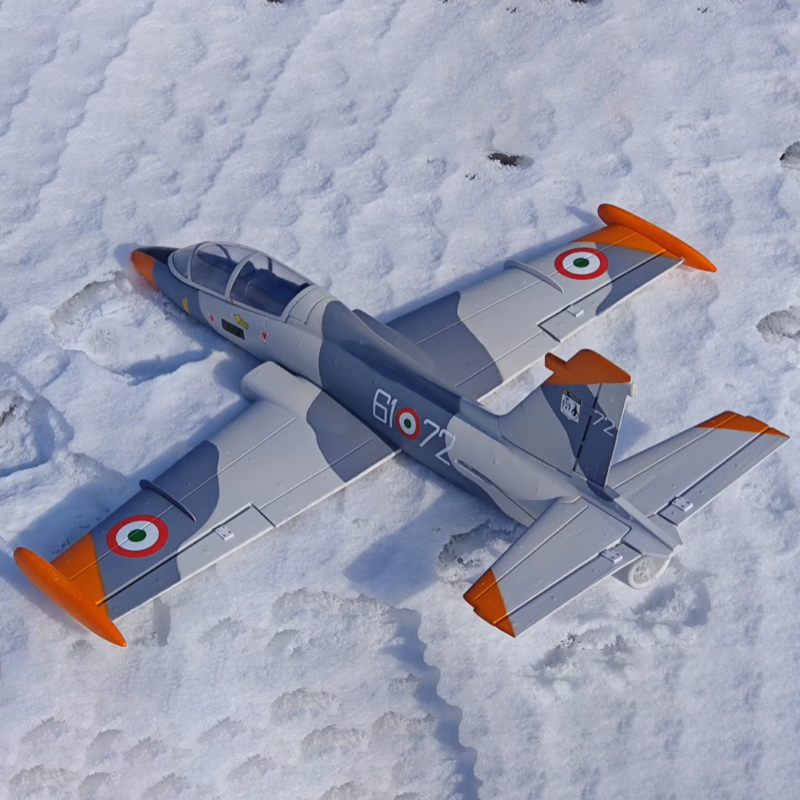 نموذج طائرة يتم التحكم فيها عن - مراجعة Rc Hobby Plane وسعره